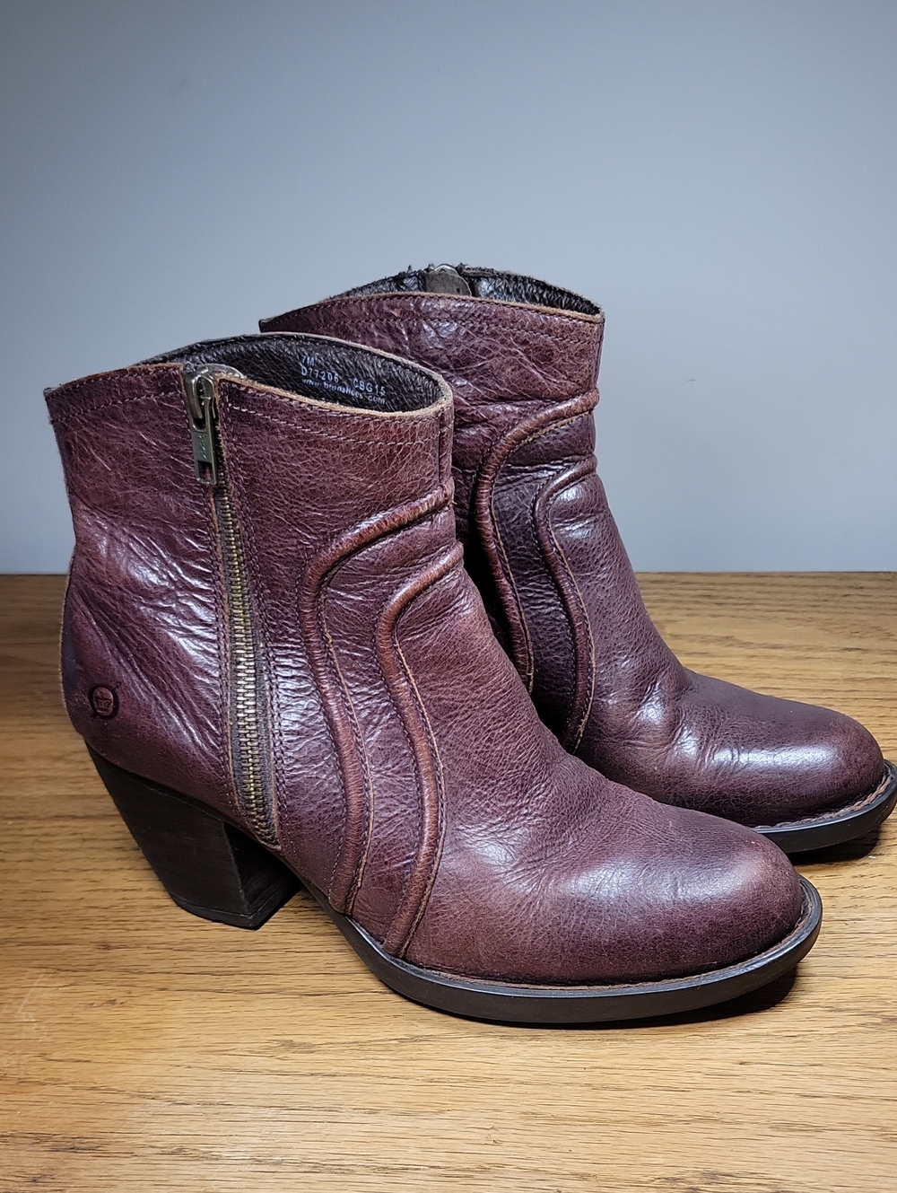 Born Anny Brown Leather Western Ankle Boots Size 7 Boho Western Side Zip